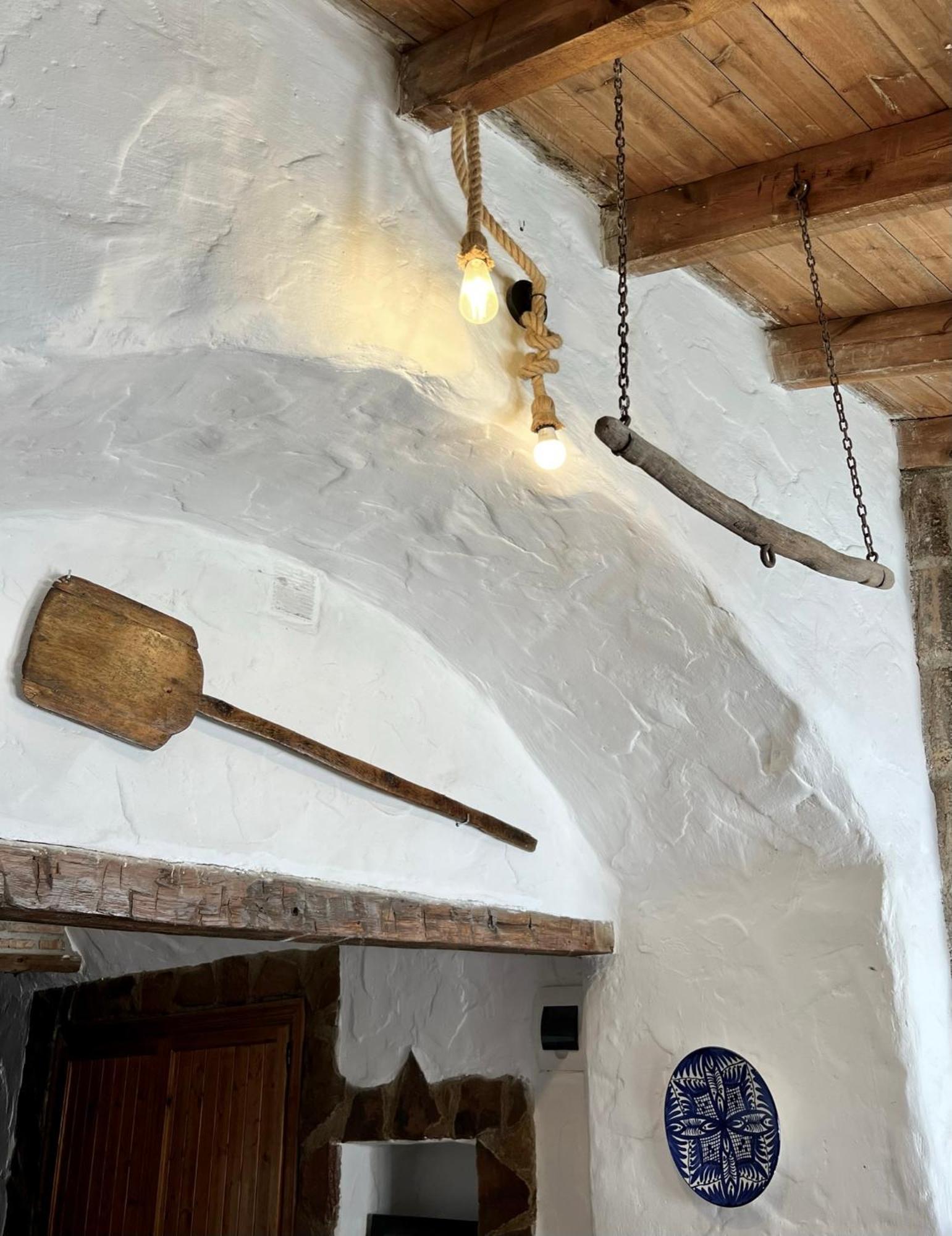 Cuevas De La Paz - Cave House Holidays Los Carriones Room photo